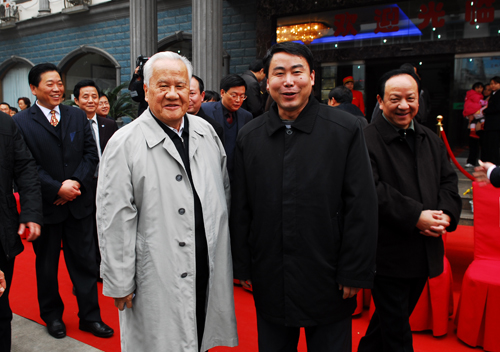 全國(guó)政協(xié)原副主席陳錦華接見(jiàn)鄭孝和