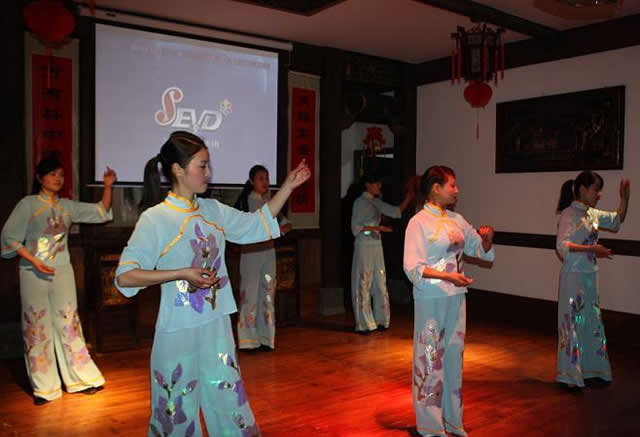 安徽天方茶業(yè)集團(tuán)舉行“迎新春”聯(lián)歡會(huì)
